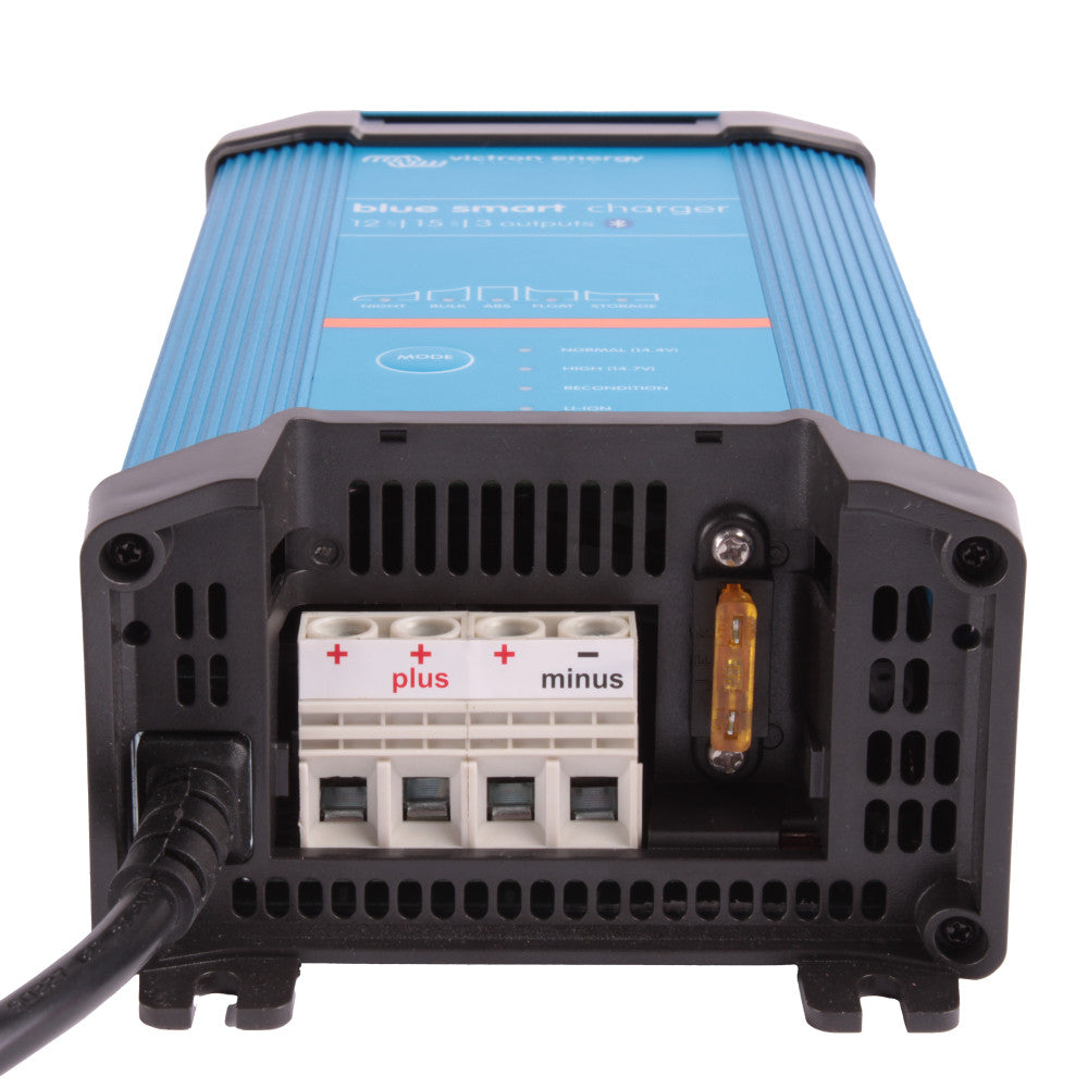 Victron Acculader Blue Smart IP22 12V/15A (3)